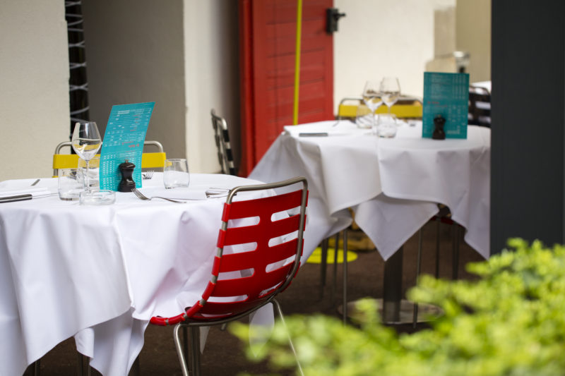 restaurant table en terrasse haut rhin